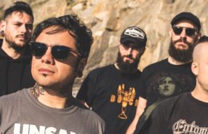 Entrevista a Keziah – Dar comida a tentáculo verde