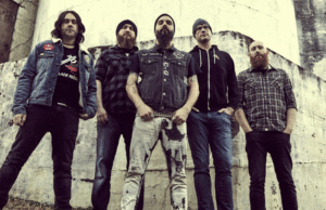 Howard Jones vuelve a Killswitch Engage en el vídeo de ‘The Signal Fire’