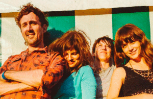 Tropical Fuck Storm lanzan nuevo single y vídeo: ‘Suburbiopia’