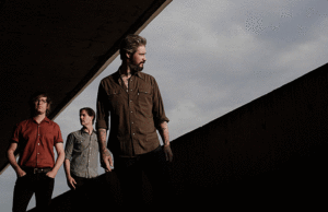 Metz presentan su nuevo álbum con ‘A Boat To Drown In’