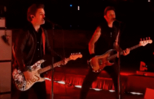 Vídeo: Green Day actúan en los premios NFL Honors
