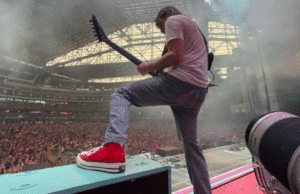 Arranca el Hella Mega Tour: setlists, vídeos…