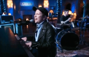 La joya del día – ‘Under Pressure’ Fall Out Boy versionan 'Under Pressure' de Queen