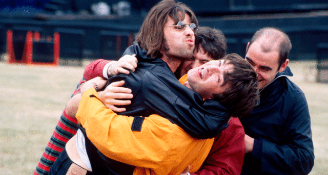 OASIS - 'Knebworth 1996' Crítica disco