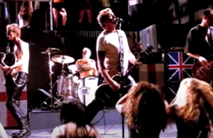 El debut de Neurotic Outsiders tendrá una reedición en vinilo con material extra