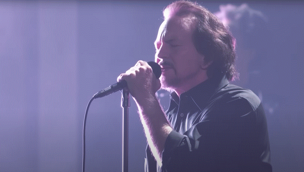 Eddie Vedder One U2 versión