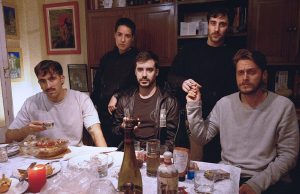 GYOZA – ‘Beber Y Doler’