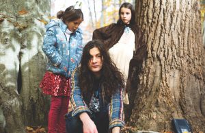 La joya del día- ‘Must Be Santa’