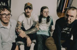 HOTLINE TNT – ‘Raspberry Moon’