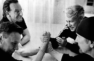 U2 lanzan por sorpresa el EP ‘Days Of Ash’