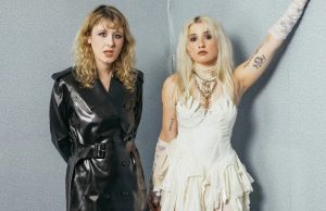 Lambrini Girls lanzan nuevo single: ‘Cult Of Celebrity’