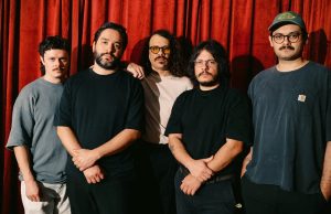 ADIÓS COMETA – ‘Un Destello De Luz’